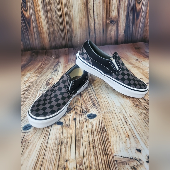 KIDS' VANS ASHER SLIP-ON SKATE SHOES - Picture 1 of 14